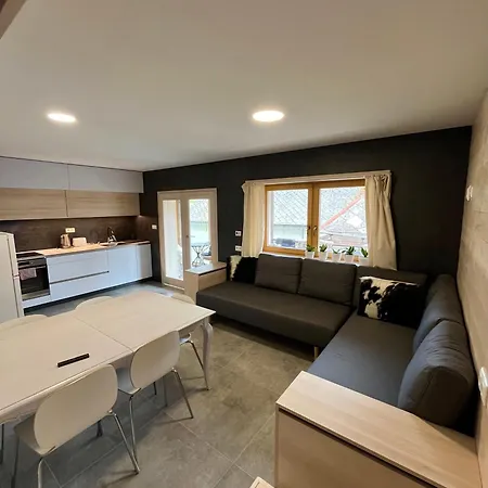 Hacienda C * Dedinky